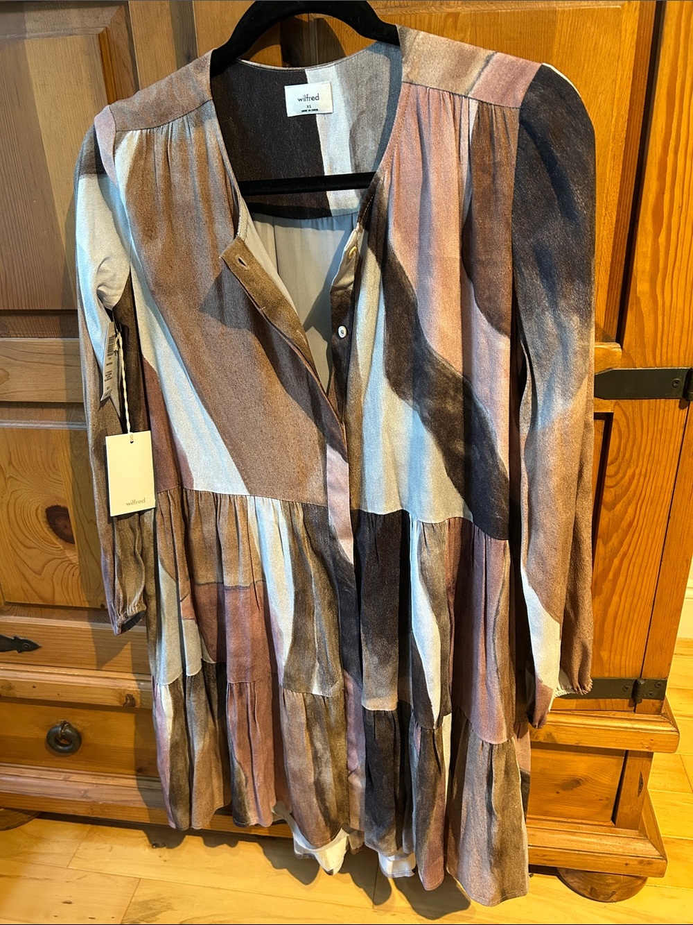 Wilfred Abstract Multi-Tone Tiered Long Sleeve Dress